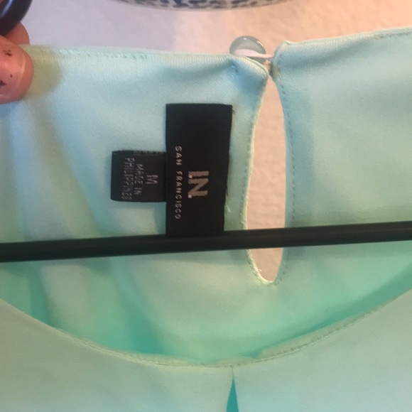 NWT blouse - Picture 3 of 5